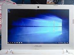 Tentunya jika menggunakan flashdisk kita bisa melakukan format jika selesai install untuk penyimpanan data lain nya. Panduan Cara Install Windows 10 Notebook Tanpa Cd Rom Berbagi Tutorial