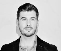 Sprawa Roberta Bąkiewicza w zawieszeniu