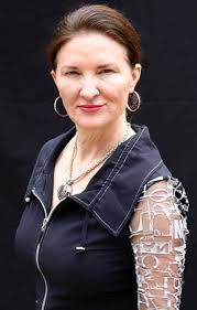 365 Moments of Grace (365 Book Series): Chapman, Jodi, Teck, Dan:  9780989313797: Amazon.com: Books