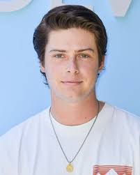 Blake Parker's Instagram, Twitter & Facebook