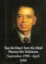 Ada beberapa lembaga keuangan internasional yang mungkin tak asing di telinga seperti bank dunia atau dana moneter internasional. Gambar Hd Tandatangan Gabenor Bank Negara Malaysia