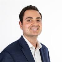 Scott Eames's Instagram, Twitter & Facebook