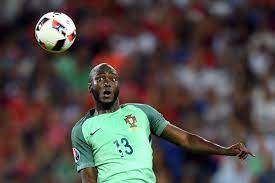 William carvalho replaces ricardo quaresma. Why Porto S Danilo Would Be Better For West Ham Than William Carvalho Brace The Hammer