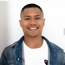 Jonathan Sayas's Instagram, Twitter & Facebook