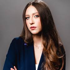 Un nou început pentru Ulmeni! Diana Chiș, alternativa USR Maramureș pentru  a întrerupe subdezvoltarea orașului Ulmeni Orașul Ulmeni are în sfârșit  șansa unui nou început! USR Maramureș și-a desemnat oficial candidata la