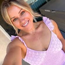 Terry Mabe's Instagram, Twitter & Facebook