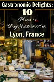 Mga pagpipilian sa tirahan para sa bawat panlasa at pitaka. Les Brotteaux Walk Self Guided Lyon France