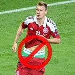 Bendtner was fined €100,000 ($107,860) by uefa for this stunt, with paddy power paying the fine on his behalf. Bendtner Punished For Advertising Paddy Power On His Underpants Gamingzion Gamingzion