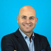 Roger Hamm's Instagram, Twitter & Facebook