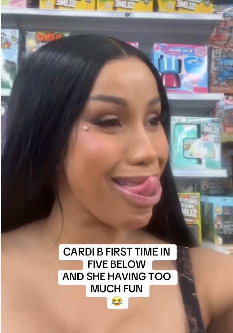 CARDI B FIRST TIME IN FIVE BELOW AND SHE HAVING TOO MUCH FUN 😂 #cardib  @Five Below