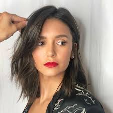 Relaxed Lob Nothing Beats A Little Layering Especially Around The Face This Lob Will Be Your Most Low Maintena Polished Hair Medium Hair Styles Hair Styles