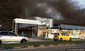 Get contact details & maps for shopping nearby. Malaysiakini Peniaga Uptown Puchong Permai Nafi Operasi Tiada Kebenaran