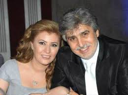 أول ظهور للفنان عباس النوري رفقة زوجته عنود الخالد بعد الحديث عن طلاقهما فيديو mada post مدى بوست