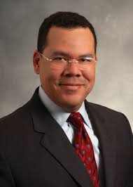 Neil E Robbins, Financial Advisor