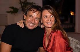 Ahead, we will also know about marco borsato dating, affairs, marriage, birthday, body measurements, wiki, facts, and much more. Marco En Leontine Borsato Uit Elkaar Weekblad Party