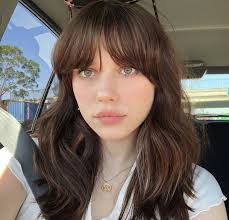 How To Style Curtain Bangs In 5 Minutes Just Like TikTok Influencers