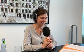 Eine ausnahme bilden die abschlussklassen. Schulstart In Nrw Das Interview Mit Ministerin Yvonne Gebauer Radio Erft