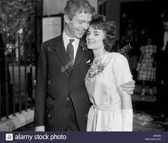Mpa candidate in economic policy at max mosley ретвитнул(а). Personlichkeiten Max Mosley Ehe Chelsea Standesamt London Stockfotografie Alamy