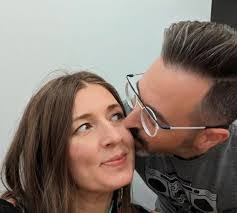 Mike Perron's Instagram, Twitter & Facebook