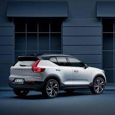 The volvo xc40 has an impressive list of standard features as well as a variety of optional extras that make it a great choice for your next vehicle. Volvo Xc40 Compact Suv Volvo Cars
