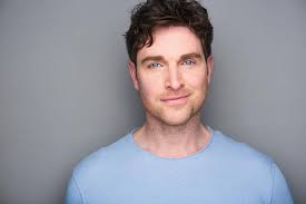 TAYLOR HANKS. • • • • • #headshot #headshots #nycheadshot #nycheadshots  #actor #actorheadshot #actorheadshots #lic #licphotographer  #nycphotographer #nycphotography #broadway #bway #broadwayheadshot  #headshotphotographer #headshotsnyc #canon ...