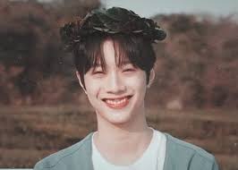 Former wanna one's lai guanlin is now under fire for smoking and spitting on the streets. Wanna One Wallpaper Lin Lin And Lai Guanlin Image 6336397 On Favim Com