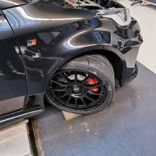 Als offizieller partner der toyota collection sind wir selbstverständlich im rahmen aller veranstaltungen vor ort. Gr Yaris Schneeweiss High Performance