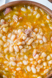 Set slow cooker to low; Crockpot Ham And Bean Soup Butter With A Side Of Bread