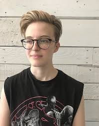 A subreddit created to share the appreciation for physical androgyny, the combination of masculine and feminine characteristics into an ambiguous. 35 Androgynous Haircuts For Heart Shaped Faces Pics