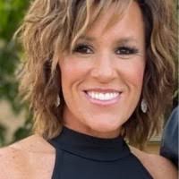 10 "Lynnette" profiles