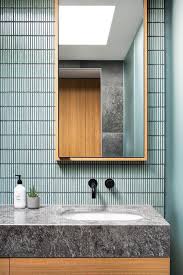 Dot Pop Bathroombrown Em 2020 Design De Interiores De Banheiro Banheiro Estilo Moderno Inspiracao Para Banheiro