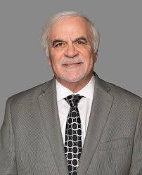 Gretchen Nichols's Instagram, Twitter & Facebook