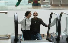 The third result is rogerio r gomes age 50s in loma linda, ca in the loma linda neighborhood. Rogerio Gomes Passeia Em Shopping Com Nova Namorada O Fuxico
