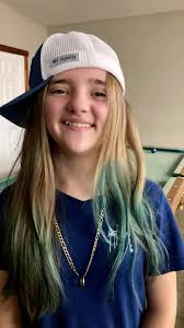 Hailey Drummond (@haileydrummond.photegrap)