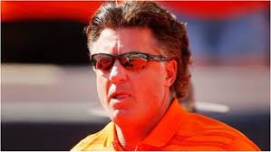 Mike Gundy Suffers Gross Eye Injury: DETAILS