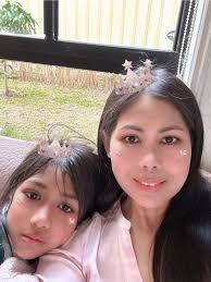 Good morning friends have a wonderful day 🌞💛🌈😊