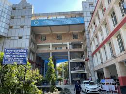 Find a clinic by location or view a full list of clinics below. Dr Ram Manohar Lohia Hospital And Post Graduate Institute Of Medical Education And Research New Delhi India A Central Government Hospital English Version