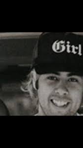 Yeah Right! (2003) Directed by Ty Evans & Spike Jonez. An absolute  masterpiece. #yeahright #Skatebpardingisnotacrime #skateboarding  #chocolateskateboards