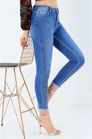 44 95 Tl Mavi Tas Islemeli Bayan Kot Pantolon 28077b Modamizbir 2020 Mavi Taslar Pantolon Kotlar
