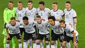Sammlung von wolfgang leuschner • zuletzt aktualisiert: Deutschland Gegen Lettland Spiel Findet Trotz Corona Infektion Statt Sport