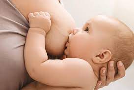 Milcheinschuss ist der perfekte start für das stillen des babys. Der Milcheinschuss Teil 1 Jadia El Hamdani Hebamme