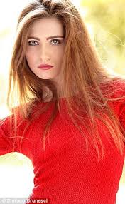 Young model has 'rag doll' syndrome which makes her go weak and floppy at  any moment