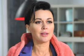 Ее родители работали в сфере. Segodnya Anastasiya Zavorotnyuk Novosti Sejchas Kak Sebya Chuvstvuet Na 24 Sentyabrya Sostoyanie