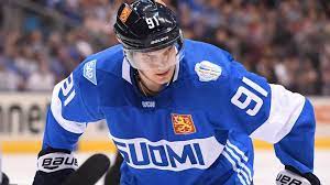 Top 5 Plays From 2019 2020 Aleksander Barkov Https Hockeysnipers Com Top 5 Plays From 2019 2020 Aleksander B In 2021 Aleksander Barkov Johnny Gaudreau Steve Yzerman