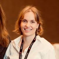 200+ perfiles de «Vock»