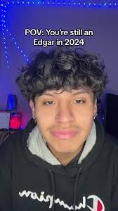 Jason Bayer's Instagram, Twitter & Facebook