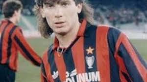 Grande giocatore, penso che stroppa sia stato uno dei calciatori più tecnici che abbiamo avuto in italia, veramente straordinario come calciatore, di fantasia. Giovanni Stroppa Biografia Di Un Uomo Umile I Satanelli