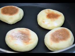 Conseils Pour Reussir Les Batbouts Par Quelle Recette Youtube Recette Recette Batbout Marocain Cuisine Kabyle