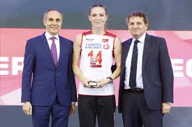 'takım içinde mükemmel bir enerji var'. Voleybol Gundem Forum Paylasimin Yeni Adresi Eda Erdem