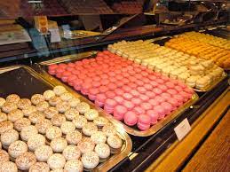 luxemburgerli s for daysss sprungli zurich switzerland